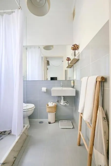 Maria Do Bairro Apartment With Balcony And Elevator Lisboa