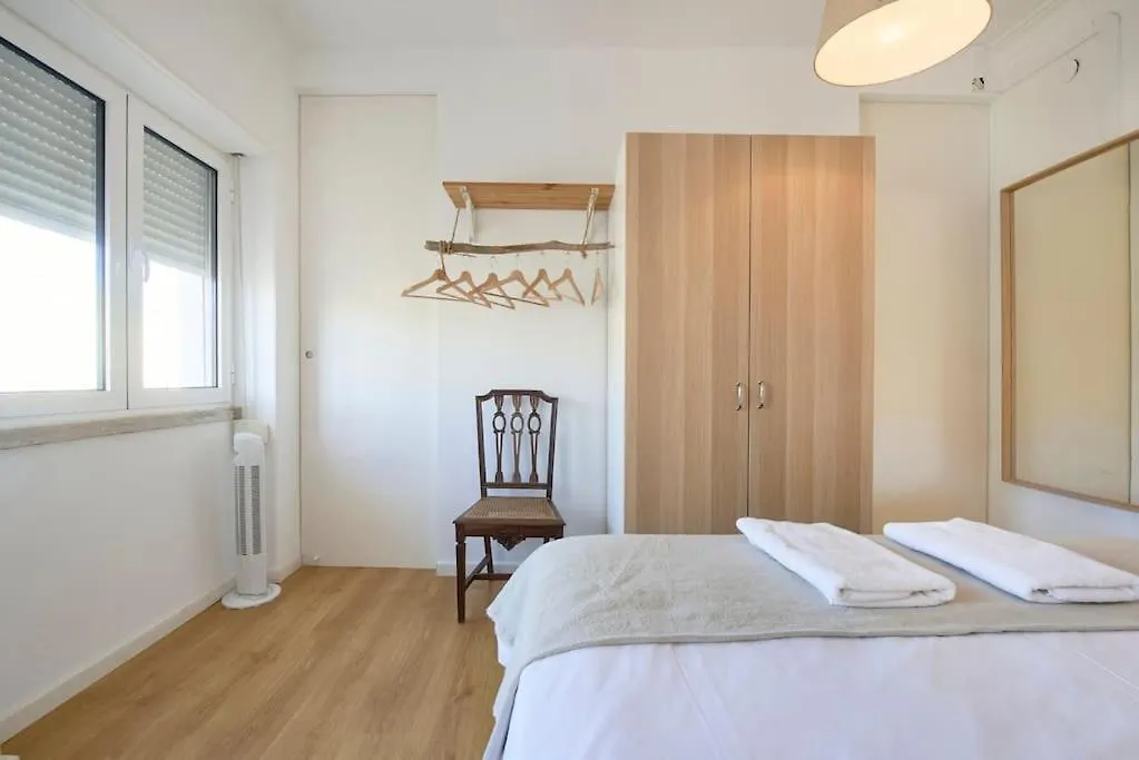 Maria Do Bairro Apartment With Balcony And Elevator Lisboa Portugal